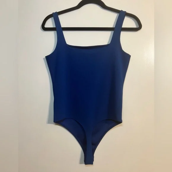Express Royal Blue Square Neck Bodysuit Express Blush Pink Square Neck Bodysuit - Picture 4 of 8